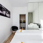 Apartment Center 4*